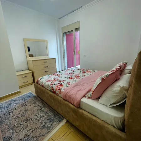 Sunny Holidays Appartement *